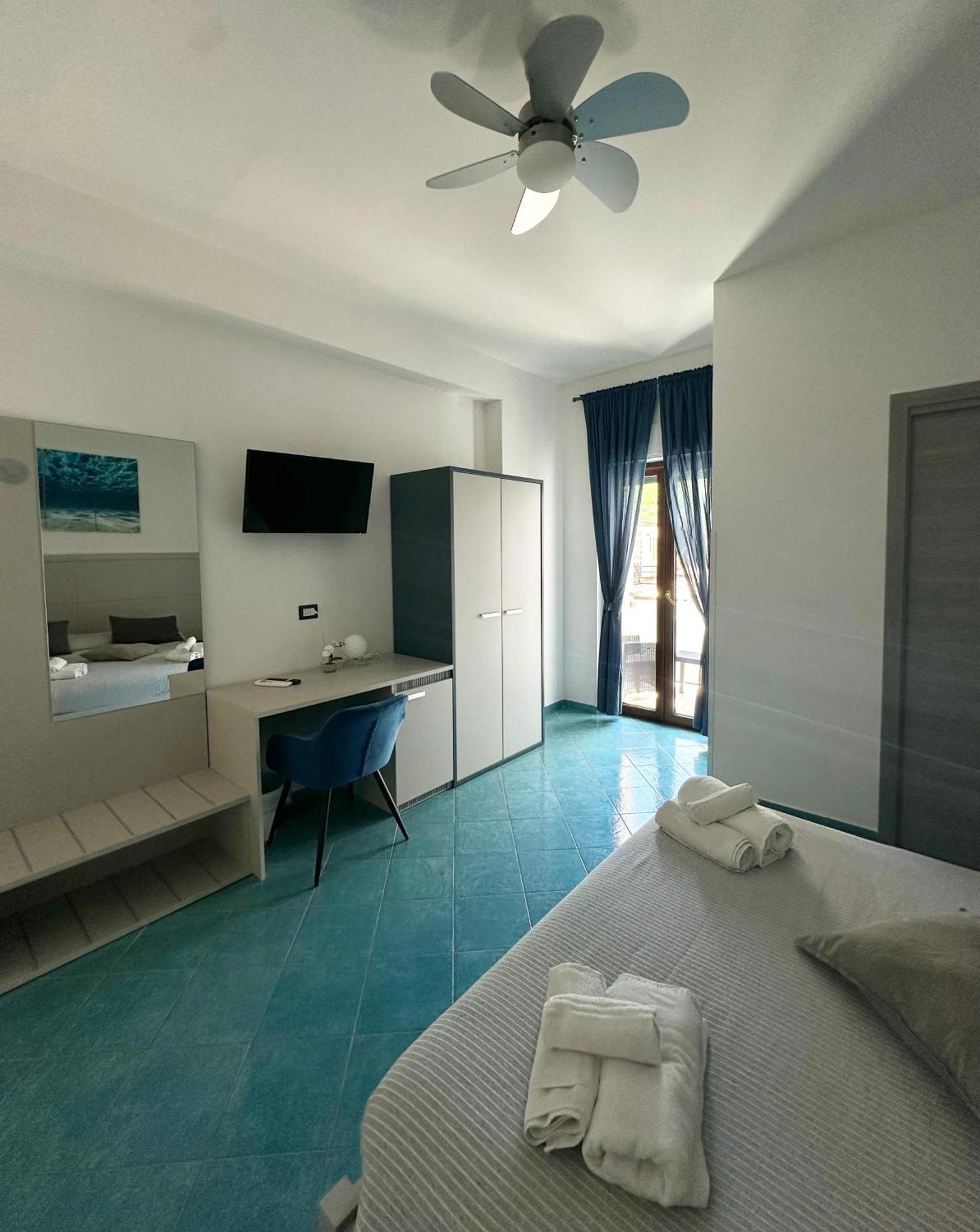 Belvedere Hotel-B&B パリヌロ エクステリア 写真