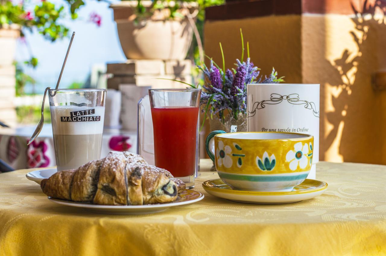 Belvedere Hotel-B&B パリヌロ エクステリア 写真